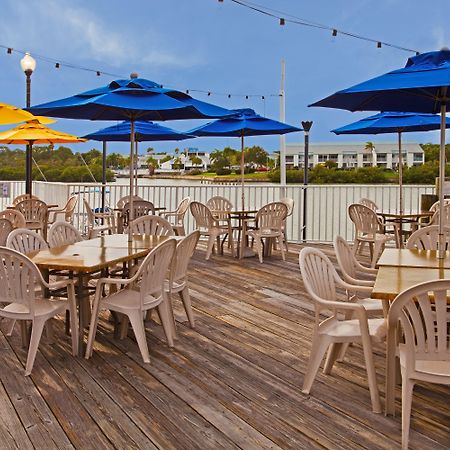 Holiday Inn & Suites Clearwater Beach S-Harbourside Exterior foto