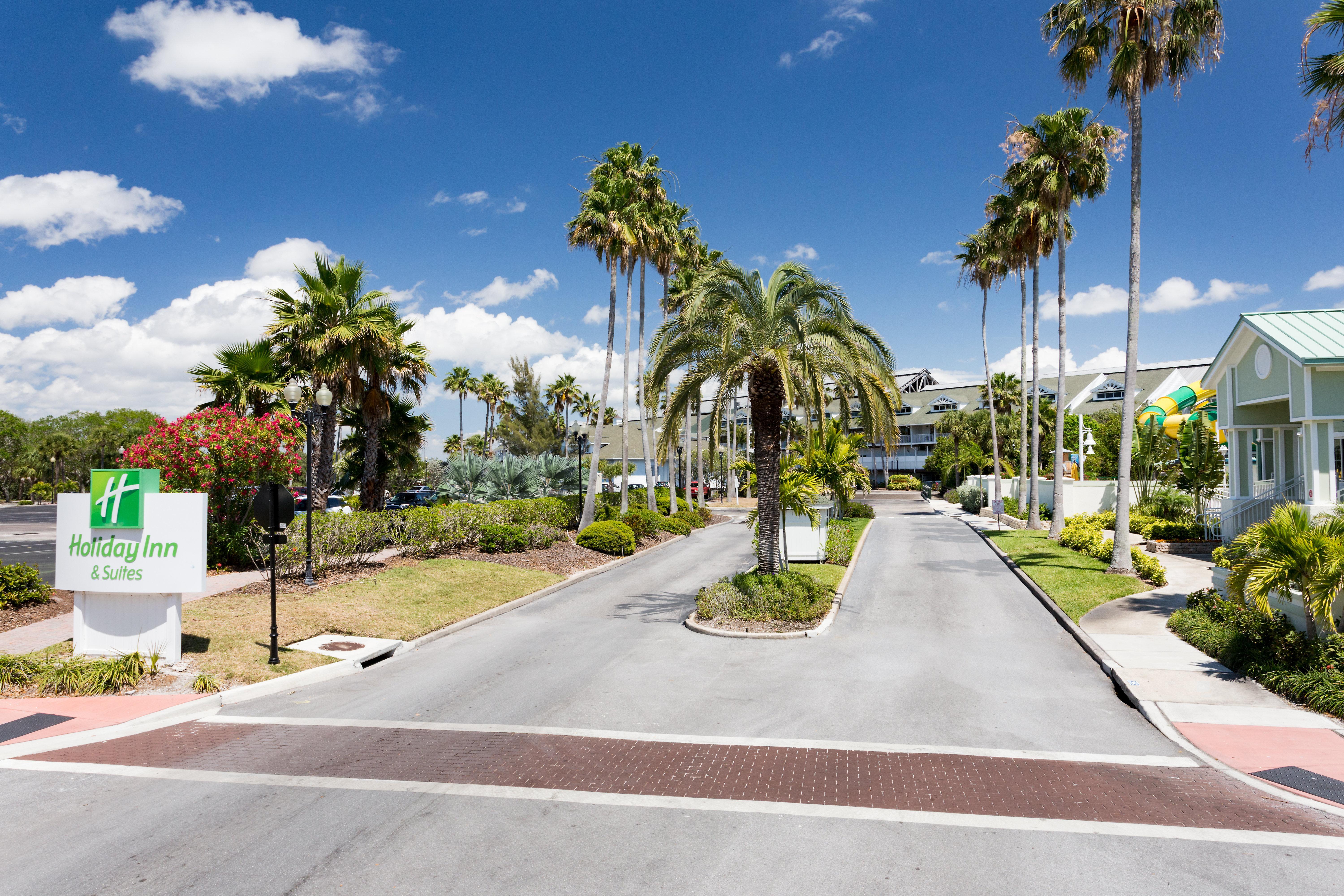 Holiday Inn & Suites Clearwater Beach S-Harbourside Exterior foto