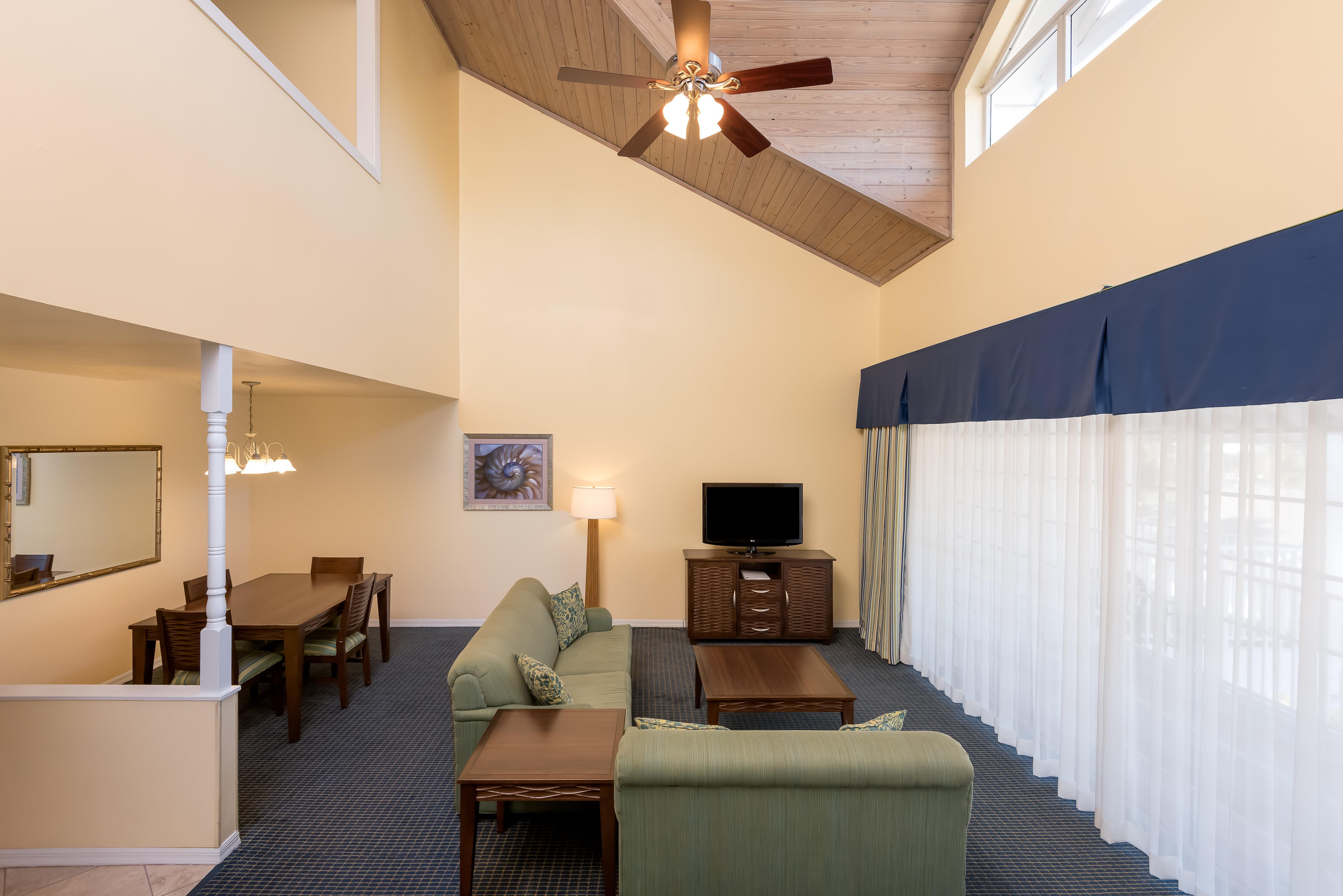 Holiday Inn & Suites Clearwater Beach S-Harbourside Exterior foto